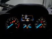 ✅ 2019 Ford Escape S • VIN: 1FMCU0F73KUA75840 • Lot: 86192625. Wystawiony na Copart z przebiegiem 79 161 mil. Bezpłatny archiwum sprzedaży aukcyjnych z USA i szczegółowy raport historii pojazdu na DreamBid. Zdjęcie 9.