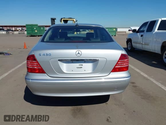 ✅ 2003 Mercedes-Benz S 430 • VIN: WDBNG70J23A383438 • Lot: 43469447. Listed on IAAI with 118,460 mi. Free auction sales archive from the USA and detailed vehicle history report at DreamBid. Image 17.