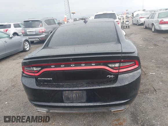 ✅ 2015 Dodge Charger Road/Track • VIN: 2C3CDXCT3FH819884 • Лот: 42101253. Опубликован ранее на IAAI с пробегом Не указан. Бесплатный доступ к архиву аукционных продаж из США и подробный отчёт об истории автомобиля на DreamBid. Изображение 15.
