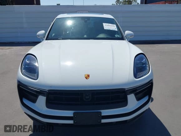 ✅ 2023 Porsche Macan • VIN: WP1AA2A56PLB15605 • Лот: 42882618. Опубликован ранее на IAAI с пробегом 23 742 миль. Бесплатный доступ к архиву аукционных продаж из США и подробный отчёт об истории автомобиля на DreamBid. Изображение 13.