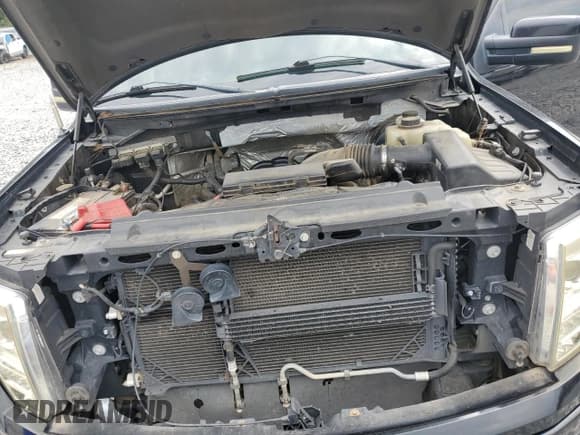 ✅ 2013 Ford F-150 XL • VIN: 1FTFW1CF2DFA51002 • Lot: 69778665. Wystawiony na Copart z przebiegiem 144 222 mil. Bezpłatny archiwum sprzedaży aukcyjnych z USA i szczegółowy raport historii pojazdu na DreamBid. Zdjęcie 11.