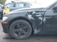 ✅ 2013 BMW 3 Series 328i • VIN: WBA3A5C55DF357141 • Lot: 43721706. Wystawiony na IAAI z przebiegiem 158 255 mil. Bezpłatny archiwum sprzedaży aukcyjnych z USA i szczegółowy raport historii pojazdu na DreamBid. Zdjęcie 6.