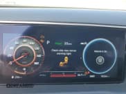 ✅ 2023 Hyundai Tucson SEL • VIN: 5NMJF3AE5PH270897 • Lot: 69007174. Wystawiony na Copart z przebiegiem 18 266 mil. Bezpłatny archiwum sprzedaży aukcyjnych z USA i szczegółowy raport historii pojazdu na DreamBid. Zdjęcie 9.