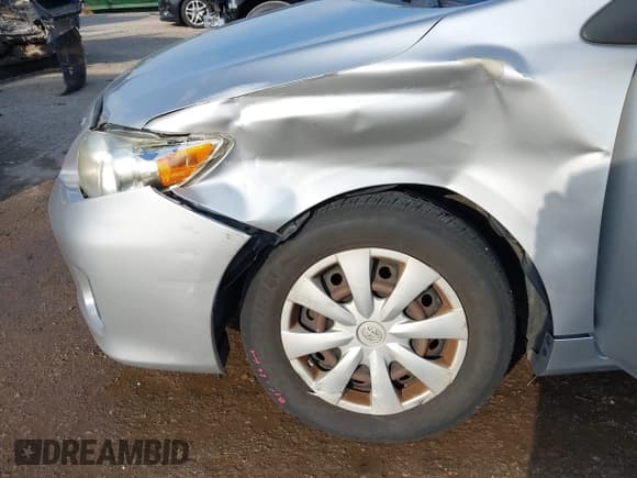 ✅ 2011 Toyota Corolla LE • VIN: JTDBU4EE1B9156913 • Lot: 43440302. Listed on IAAI with 168,626 mi. Free auction sales archive from the USA and detailed vehicle history report at DreamBid. Image 6.