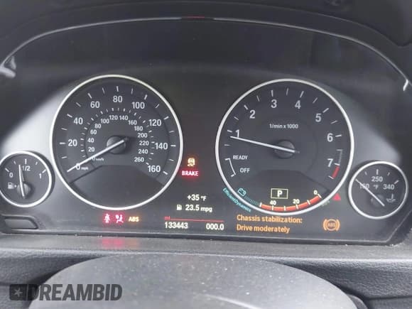 ✅ 2015 BMW 3 Series 320i xDrive • VIN: WBA3C3G51FNS73514 • Lot: 41863615. Wystawiony na IAAI z przebiegiem 133 443 mil. Bezpłatny archiwum sprzedaży aukcyjnych z USA i szczegółowy raport historii pojazdu na DreamBid. Zdjęcie 7.