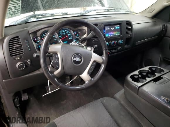 ✅ 2012 Chevrolet Silverado 1500 LT • VIN: 1GCNKSE07CZ106644 • Lot: 46551085. Listed on Copart with 210,571 mi. Free auction sales archive from the USA and detailed vehicle history report at DreamBid. Image 8.