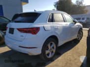 ✅ 2021 Audi Q3 Premium • VIN: WA1AUCF3XM1087993 • Lot: 71384412. Wystawiony na Copart z przebiegiem 32 448 mil. Bezpłatny archiwum sprzedaży aukcyjnych z USA i szczegółowy raport historii pojazdu na DreamBid. Zdjęcie 3.