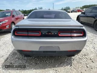 ✅ 2016 Dodge Challenger R/T • VIN: 2C3CDZBT5GH256271 • Lot: 46797214. Wystawiony na Copart z przebiegiem 131 349 mil. Bezpłatny archiwum sprzedaży aukcyjnych z USA i szczegółowy raport historii pojazdu na DreamBid. Zdjęcie 6.
