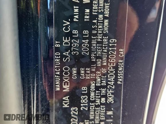 ✅ 2023 Kia Forte LXS • VIN: 3KPF24AD0PE602119 • Лот: 82261565. Опубликован ранее на Copart с пробегом 7 112 миль. Бесплатный доступ к архиву аукционных продаж из США и подробный отчёт об истории автомобиля на DreamBid. Изображение 12.