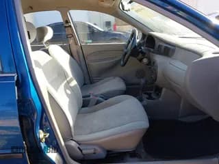 ✅ 1998 Ford Escort LX • VIN: 1FAFP10P2WW214234 • Lot: 43691850. Wystawiony na IAAI z przebiegiem 134 065 mil. Bezpłatny archiwum sprzedaży aukcyjnych z USA i szczegółowy raport historii pojazdu na DreamBid. Zdjęcie 5.