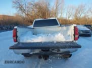 ✅ 2006 Chevrolet Silverado 2500HD LT3 • VIN: 1GCHK23D66F229988 • Лот: 41307107. Опубликован ранее на IAAI с пробегом 300 813 миль. Бесплатный доступ к архиву аукционных продаж из США и подробный отчёт об истории автомобиля на DreamBid. Изображение 17.