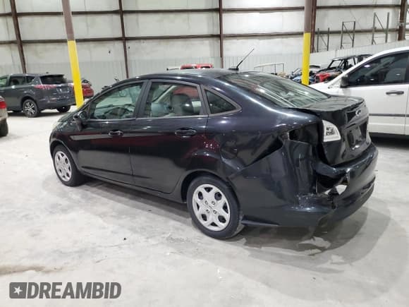 ✅ 2013 Ford Fiesta S • VIN: 3FADP4AJ5DM107100 • Lot: 85511955. Wystawiony na Copart z przebiegiem 194 329 mil. Bezpłatny archiwum sprzedaży aukcyjnych z USA i szczegółowy raport historii pojazdu na DreamBid. Zdjęcie 2.