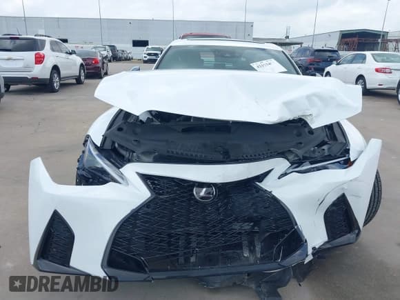 ✅ 2023 Lexus IS 350 F Sport • VIN: JTHGZ1B26P5071871 • Лот: 42103497. Опубликован ранее на IAAI с пробегом 16 456 миль. Бесплатный доступ к архиву аукционных продаж из США и подробный отчёт об истории автомобиля на DreamBid. Изображение 6.