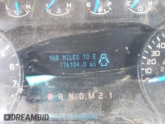 ✅ 2014 Ford F-150 XL • VIN: 1FTMF1CM4EKD56676 • Lot: 43208650. Listed on IAAI with 176,104 mi. Free auction sales archive from the USA and detailed vehicle history report at DreamBid. Image 15.