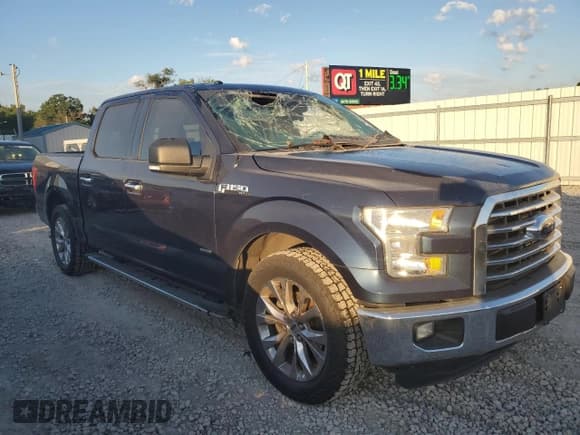 ✅ 2016 Ford F-150 XL • VIN: 1FTEW1CP2GKE60181 • Лот: 63390145. Опубликован ранее на Copart с пробегом 130 699 миль. Бесплатный доступ к архиву аукционных продаж из США и подробный отчёт об истории автомобиля на DreamBid. Изображение 4.