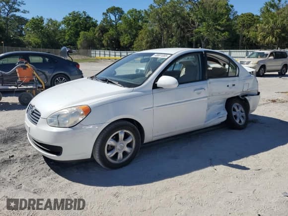 ✅ 2006 Hyundai Accent GLS • VIN: KMHCN46CX6U016680 • Лот: 48881085. Опубликован ранее на Copart с пробегом 49 262 миль. Бесплатный доступ к архиву аукционных продаж из США и подробный отчёт об истории автомобиля на DreamBid. Изображение 1.