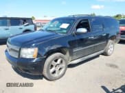 ✅ 2011 Chevrolet Suburban LTZ • VIN: 1GNSKKE3XBR233634 • Лот: 43359509. Опубликован ранее на IAAI с пробегом 240 336 миль. Бесплатный доступ к архиву аукционных продаж из США и подробный отчёт об истории автомобиля на DreamBid. Изображение 2.