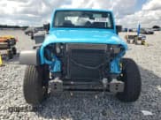 ✅ 2017 Jeep Wrangler Sport • VIN: 1C4AJWAG0HL582918 • Lot: 87384905. Wystawiony na Copart z przebiegiem 21 972 mil. Bezpłatny archiwum sprzedaży aukcyjnych z USA i szczegółowy raport historii pojazdu na DreamBid. Zdjęcie 5.