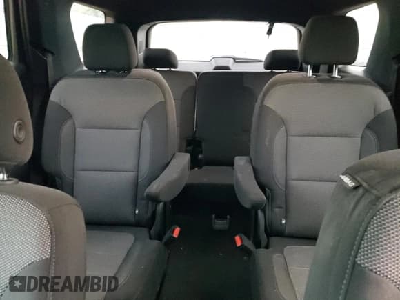 ✅ 2023 Chevrolet Traverse LT Cloth • VIN: 1GNERGKW2PJ126068 • Lot: 80917015. Wystawiony na Copart z przebiegiem 76 485 mil. Bezpłatny archiwum sprzedaży aukcyjnych z USA i szczegółowy raport historii pojazdu na DreamBid. Zdjęcie 10.