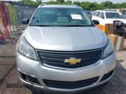 ✅ 2017 Chevrolet Traverse LS • VIN: 1GNKRFED5HJ308887 • Лот: 42456036. Опубликован ранее на IAAI с пробегом Не указан. Бесплатный доступ к архиву аукционных продаж из США и подробный отчёт об истории автомобиля на DreamBid. Изображение 12.