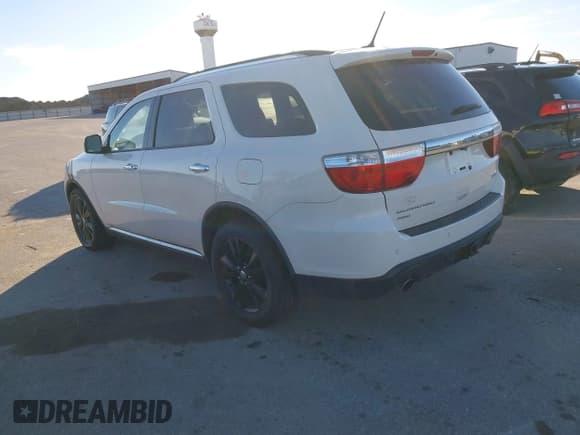 ✅ 2011 Dodge Durango Crew • VIN: 1D4SE4GTXBC689289 • Lot: 43610834. Wystawiony na IAAI z przebiegiem 200 871 mil. Bezpłatny archiwum sprzedaży aukcyjnych z USA i szczegółowy raport historii pojazdu na DreamBid. Zdjęcie 3.
