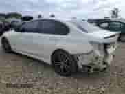 2020 BMW 3 Series M340i z VIN WBA5U7C02LA232271, wystawiony jako Copart lot #81300005 z przebiegiem 116 387 mil mil oraz Szkoda całkowita • Salvage title. Historia ofert i sprzedaży dostępna na DreamBid. Obrazek 2.