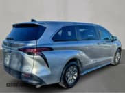 ✅ 2021 Toyota Sienna LE • VIN: 5TDKRKECXMS064207 • Лот: 96793045. Опубликован ранее на Copart с пробегом 311 239 миль. Бесплатный доступ к архиву аукционных продаж из США и подробный отчёт об истории автомобиля на DreamBid. Изображение 4.