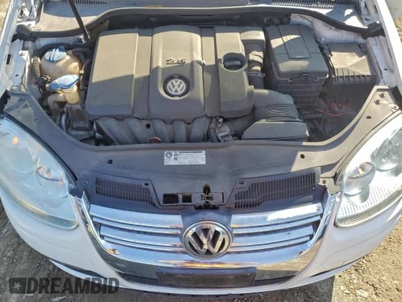 ✅ 2010 Volkswagen Jetta S • VIN: 3VWJZ7AJ6AM064274 • Lot: 94191905. Listed on Copart with 66,910 mi. Free auction sales archive from the USA and detailed vehicle history report at DreamBid. Image 11.