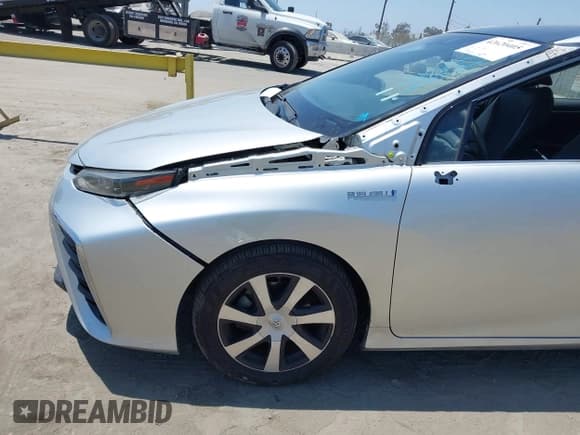 ✅ 2016 Toyota Mirai • VIN: JTDBVRBD6GA000331 • Лот: 42620405. Опубликован ранее на IAAI с пробегом 77 821 миль. Бесплатный доступ к архиву аукционных продаж из США и подробный отчёт об истории автомобиля на DreamBid. Изображение 6.