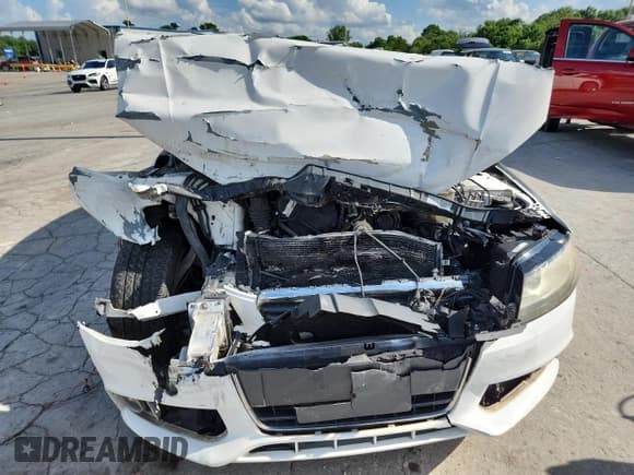 ✅ 2011 Audi A4 Premium • VIN: WAUBFAFL2BN038072 • Lot: 61108105. Listed on Copart with Not provided. Free auction sales archive from the USA and detailed vehicle history report at DreamBid. Image 5.