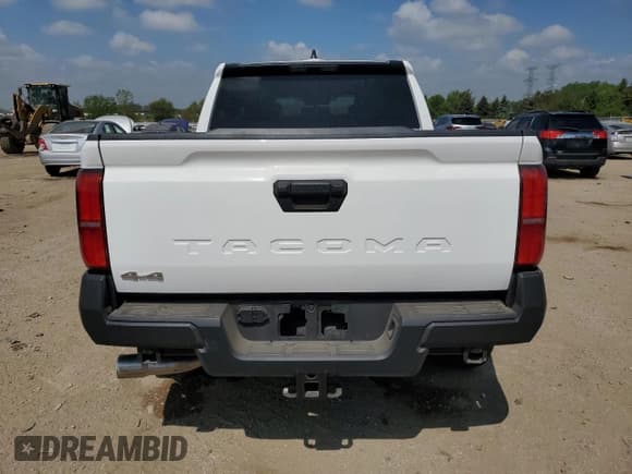 ✅ 2025 Toyota Tacoma SR • VIN: 3TYLD5KN0ST012953 • Lot: 56977315. Listed on Copart with 1,939 mi. Free auction sales archive from the USA and detailed vehicle history report at DreamBid. Image 6.