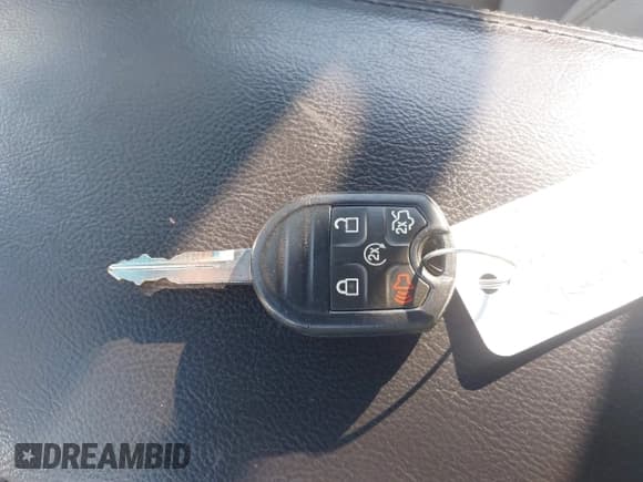 ✅ 2015 Ford Explorer XLT • VIN: 1FM5K7D83FGB64492 • Лот: 43467107. Опубликован ранее на IAAI с пробегом 133 102 миль. Бесплатный доступ к архиву аукционных продаж из США и подробный отчёт об истории автомобиля на DreamBid. Изображение 11.