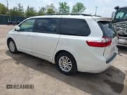 ✅ 2017 Toyota Sienna XLE Auto Access Seat • VIN: 5TDYZ3DC4HS815406 • Lot: 42252925. Listed on IAAI with 71,058 mi. Free auction sales archive from the USA and detailed vehicle history report at DreamBid. Image 3.