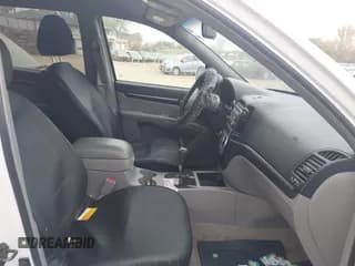 ✅ 2007 Hyundai Santa Fe GLS • VIN: 5NMSG73D67H051170 • Лот: 43541650. Опубликован ранее на IAAI с пробегом 221 112 миль. Бесплатный доступ к архиву аукционных продаж из США и подробный отчёт об истории автомобиля на DreamBid. Изображение 5.