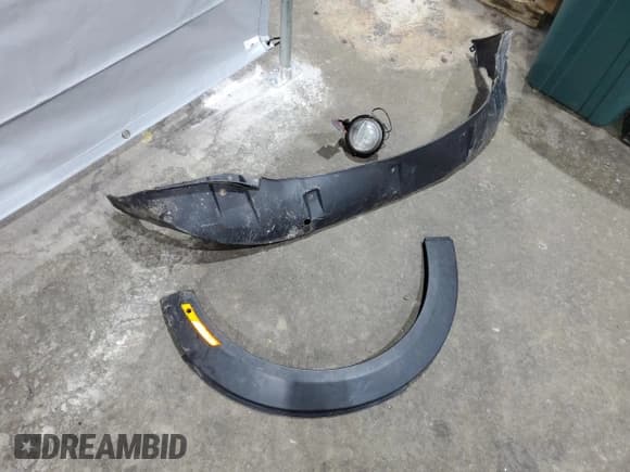 ✅ 2012 MINI Roadster S • VIN: WMWSY3C58CT144227 • Lot: 47918135. Listed on Copart with 133,430 mi. Free auction sales archive from the USA and detailed vehicle history report at DreamBid. Image 13.