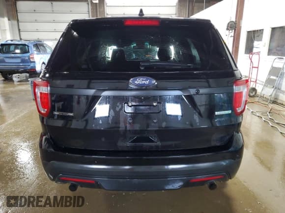 ✅ 2017 Ford Police Interceptor Utility • VIN: 1FM5K8AT5HGA62869 • Лот: 61285845. Опубликован ранее на Copart с пробегом 132 057 миль. Бесплатный доступ к архиву аукционных продаж из США и подробный отчёт об истории автомобиля на DreamBid. Изображение 6.