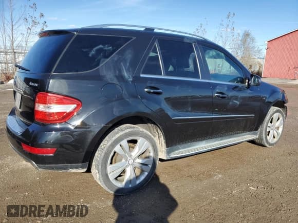 ✅ 2011 Mercedes-Benz M 350 • VIN: 4JGBB8GB8BA746858 • Lot: 93351845. Listed on Copart with 227,038 mi. Free auction sales archive from the USA and detailed vehicle history report at DreamBid. Image 3.