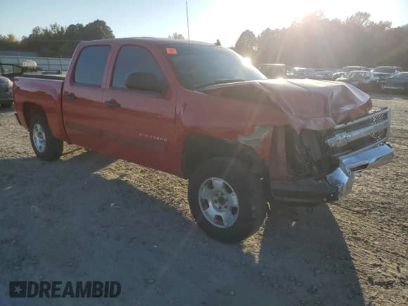 ✅ 2013 Chevrolet Silverado 1500 LS • VIN: 3GCPCREA7DG140916 • Lot: 91557835. Listed on Copart with 178,809 mi. Free auction sales archive from the USA and detailed vehicle history report at DreamBid. Image 4.