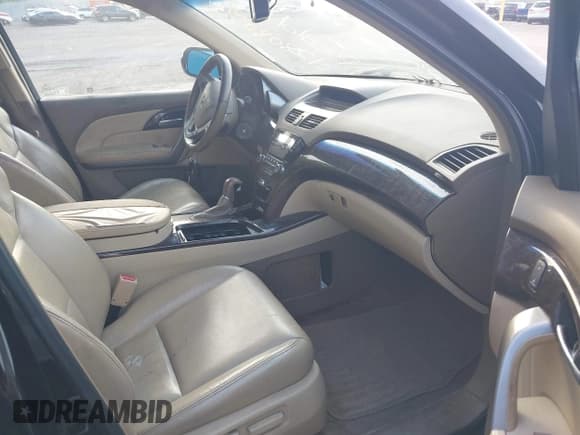 ✅ 2010 Acura MDX • VIN: 2HNYD2H29AH533688 • Лот: 42808075. Опубликован ранее на IAAI с пробегом 310 128 миль. Бесплатный доступ к архиву аукционных продаж из США и подробный отчёт об истории автомобиля на DreamBid. Изображение 5.