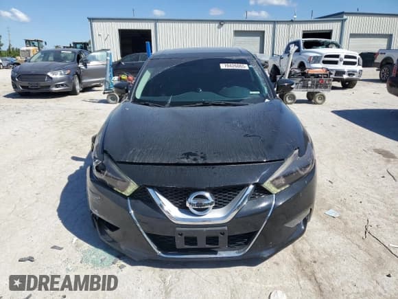 ✅ 2016 Nissan Maxima SL • VIN: 1N4AA6AP2GC413021 • Lot: 70426065. Listed on Copart with 130,832 mi. Free auction sales archive from the USA and detailed vehicle history report at DreamBid. Image 5.