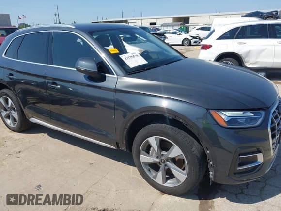 ✅ 2024 Audi Q5 Premium Plus • VIN: WA1BBAFY4R2024528 • Lot: 43126558. Wystawiony na IAAI z przebiegiem 17 574 mil. Bezpłatny archiwum sprzedaży aukcyjnych z USA i szczegółowy raport historii pojazdu na DreamBid. Zdjęcie 21.
