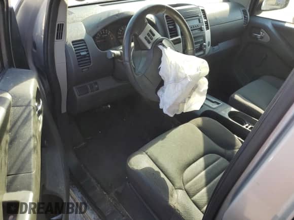 2014 Nissan Frontier S z VIN 1N6BD0CT8EN748411, wystawiony jako Copart lot #71154315 z przebiegiem 140 254 mil mil oraz Szkoda całkowita • Salvage title. Historia ofert i sprzedaży dostępna na DreamBid. Obrazek 8.