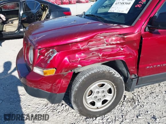 ✅ 2017 Jeep Patriot Sport • VIN: 1C4NJPBB3HD170951 • Lot: 43748360. Listed on IAAI with 126,676 mi. Free auction sales archive from the USA and detailed vehicle history report at DreamBid. Image 6.