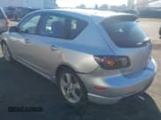 ✅ 2006 Mazda 3 s • VIN: JM1BK144761541961 • Лот: 43490039. Опубликован ранее на IAAI с пробегом 479 712 миль. Бесплатный доступ к архиву аукционных продаж из США и подробный отчёт об истории автомобиля на DreamBid. Изображение 3.