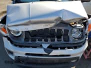 ✅ 2019 Jeep Renegade Limited • VIN: ZACNJBD16KPK05799 • Lot: 81591575. Wystawiony na Copart z przebiegiem 74 805 mil. Bezpłatny archiwum sprzedaży aukcyjnych z USA i szczegółowy raport historii pojazdu na DreamBid. Zdjęcie 12.