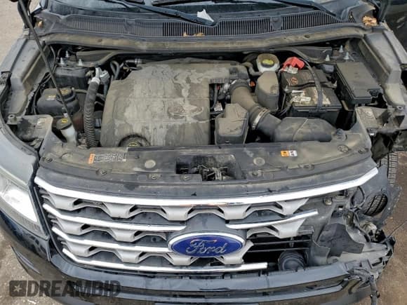 ✅ 2017 Ford Explorer XLT • VIN: 1FM5K8D83HGB51010 • Lot: 93756365. Wystawiony na Copart z przebiegiem 97 248 mil. Bezpłatny archiwum sprzedaży aukcyjnych z USA i szczegółowy raport historii pojazdu na DreamBid. Zdjęcie 12.