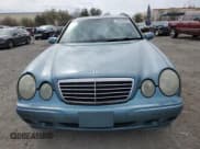 ✅ 2001 Mercedes-Benz E 320 • VIN: WDBJH65J01B292156 • Лот: 49556935. Опубликован ранее на Copart с пробегом 179 223 миль. Бесплатный доступ к архиву аукционных продаж из США и подробный отчёт об истории автомобиля на DreamBid. Изображение 5.