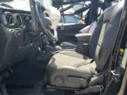 ✅ 2021 Jeep Gladiator Freedom • VIN: 1C6HJTAG0ML587535 • Лот: 60682794. Опубликован ранее на Copart с пробегом 62 270 миль. Бесплатный доступ к архиву аукционных продаж из США и подробный отчёт об истории автомобиля на DreamBid. Изображение 7.