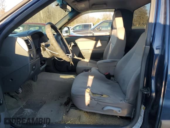 ✅ 2004 Chevrolet Colorado 1LT • VIN: 1GCDT146448162170 • Лот: 41653935. Опубликован ранее на Copart с пробегом 258 921 миль. Бесплатный доступ к архиву аукционных продаж из США и подробный отчёт об истории автомобиля на DreamBid. Изображение 7.