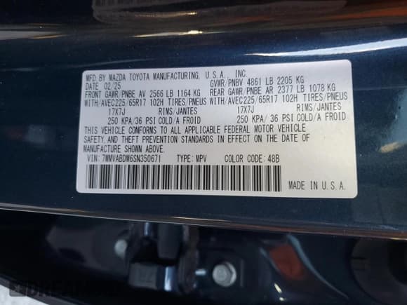 ✅ 2025 Mazda CX-50 S Premium • VIN: 7MMVABDM6SN350671 • Lot: 92092215. Listed on Copart with 3,960 mi. Free auction sales archive from the USA and detailed vehicle history report at DreamBid. Image 14.